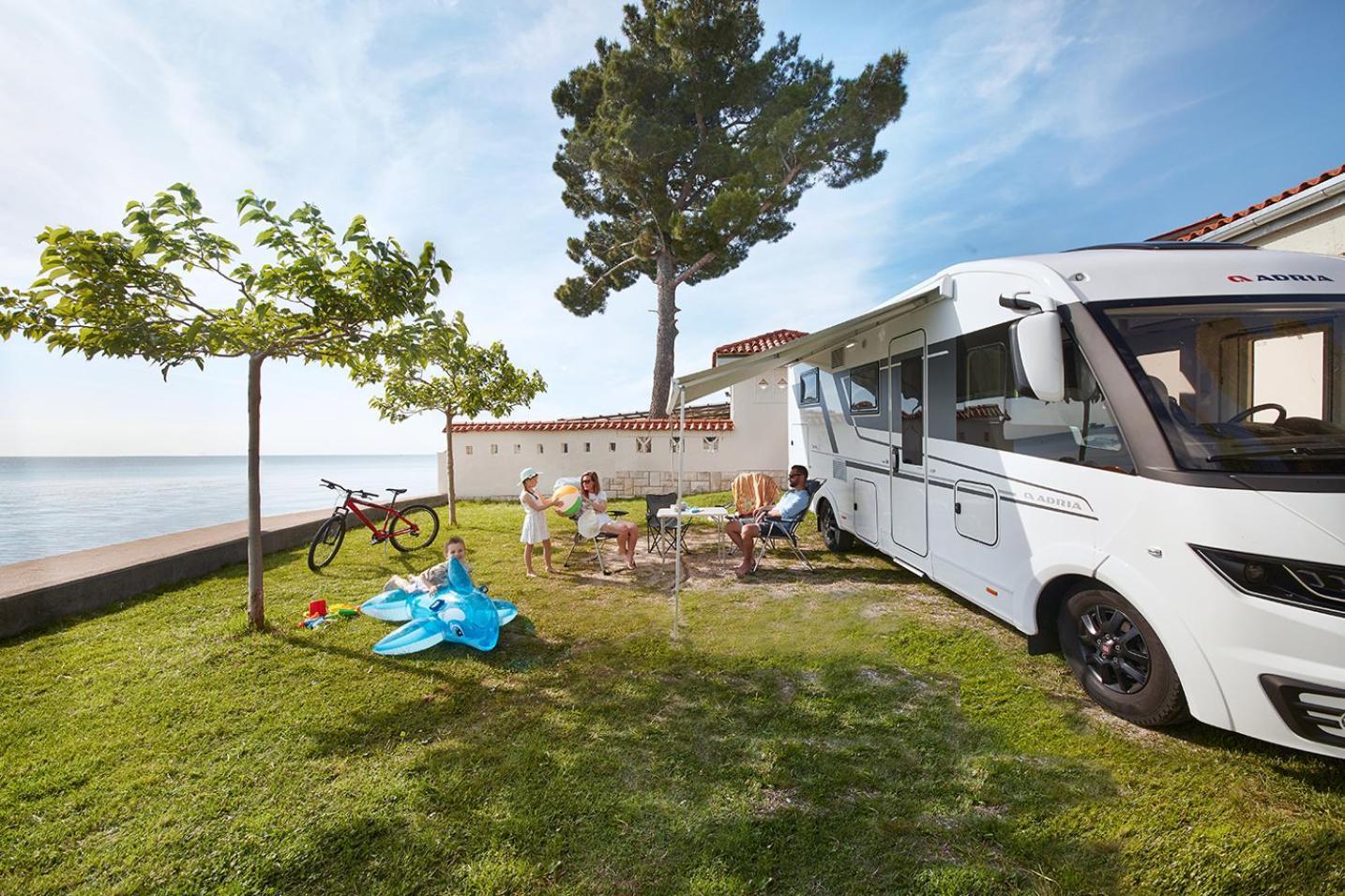 Camping Adria Ankaran - Pitches Екстер'єр фото