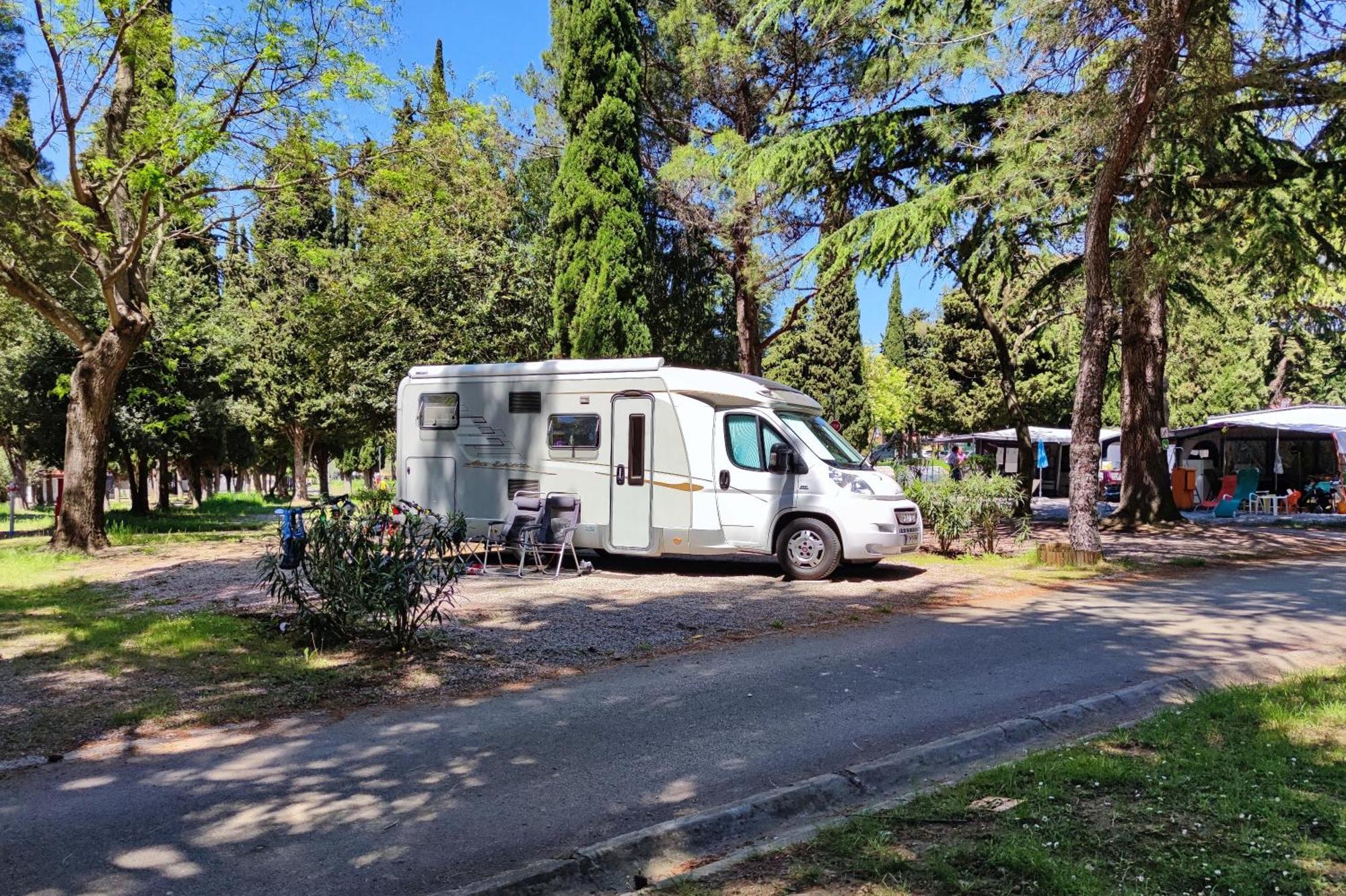 Camping Adria Ankaran - Pitches Екстер'єр фото