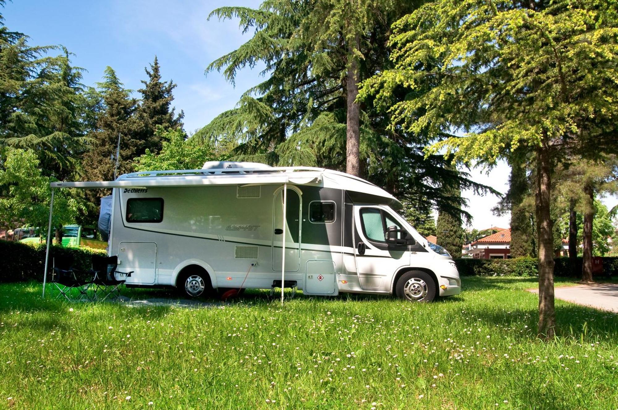 Camping Adria Ankaran - Pitches Екстер'єр фото